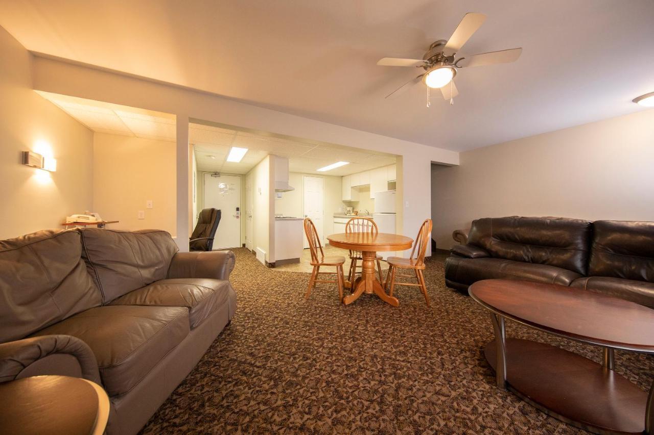 Dunvegan Inn & Suites Fairview Eksteriør bilde